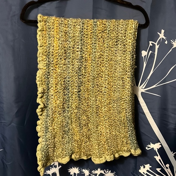 Bedding Original Handmade Crochet Blanket With A Ruffle Fringe 38x28